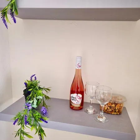 Polymnia Hospitality Apartman *